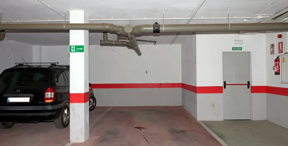 Sale of ground floor apartment in La Mairena 19