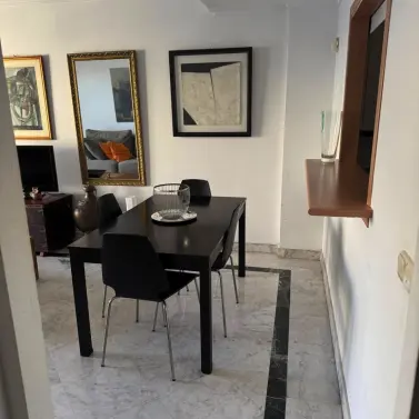 Sale of middle floor apartment in Puerto Banús