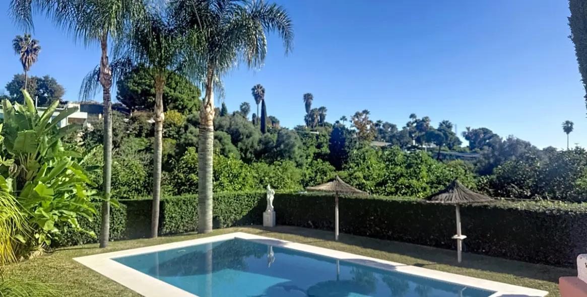 Продажа фермы в Estepona 11