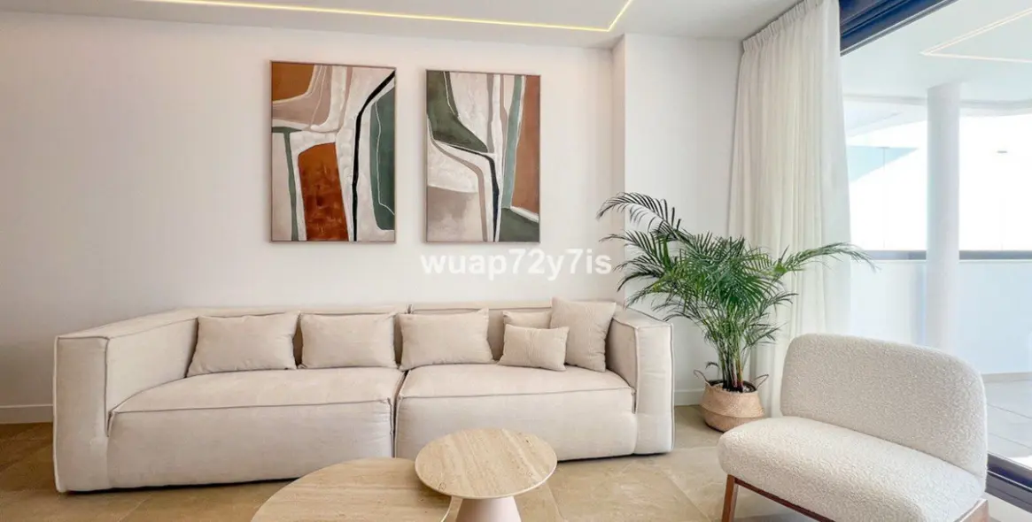 Продажа апартаментов на первом этаже в Estepona 2