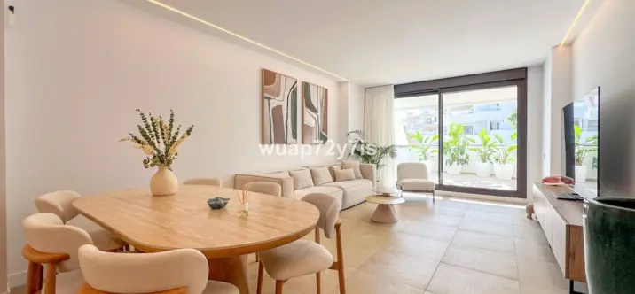 Продажа апартаментов на первом этаже в Estepona 4