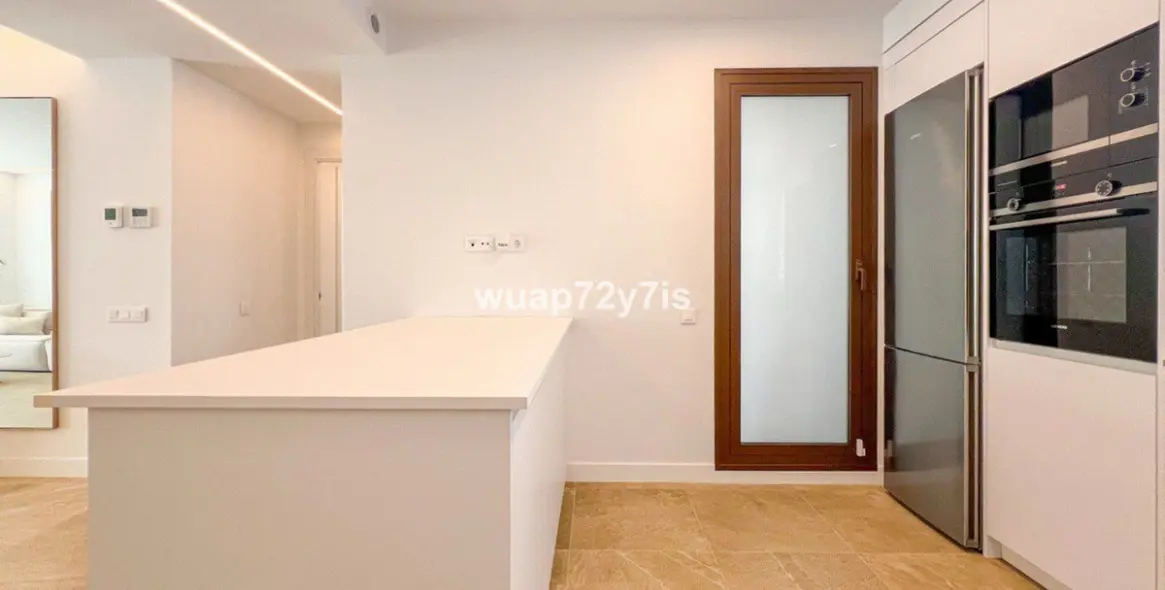 Продажа апартаментов на первом этаже в Estepona 11