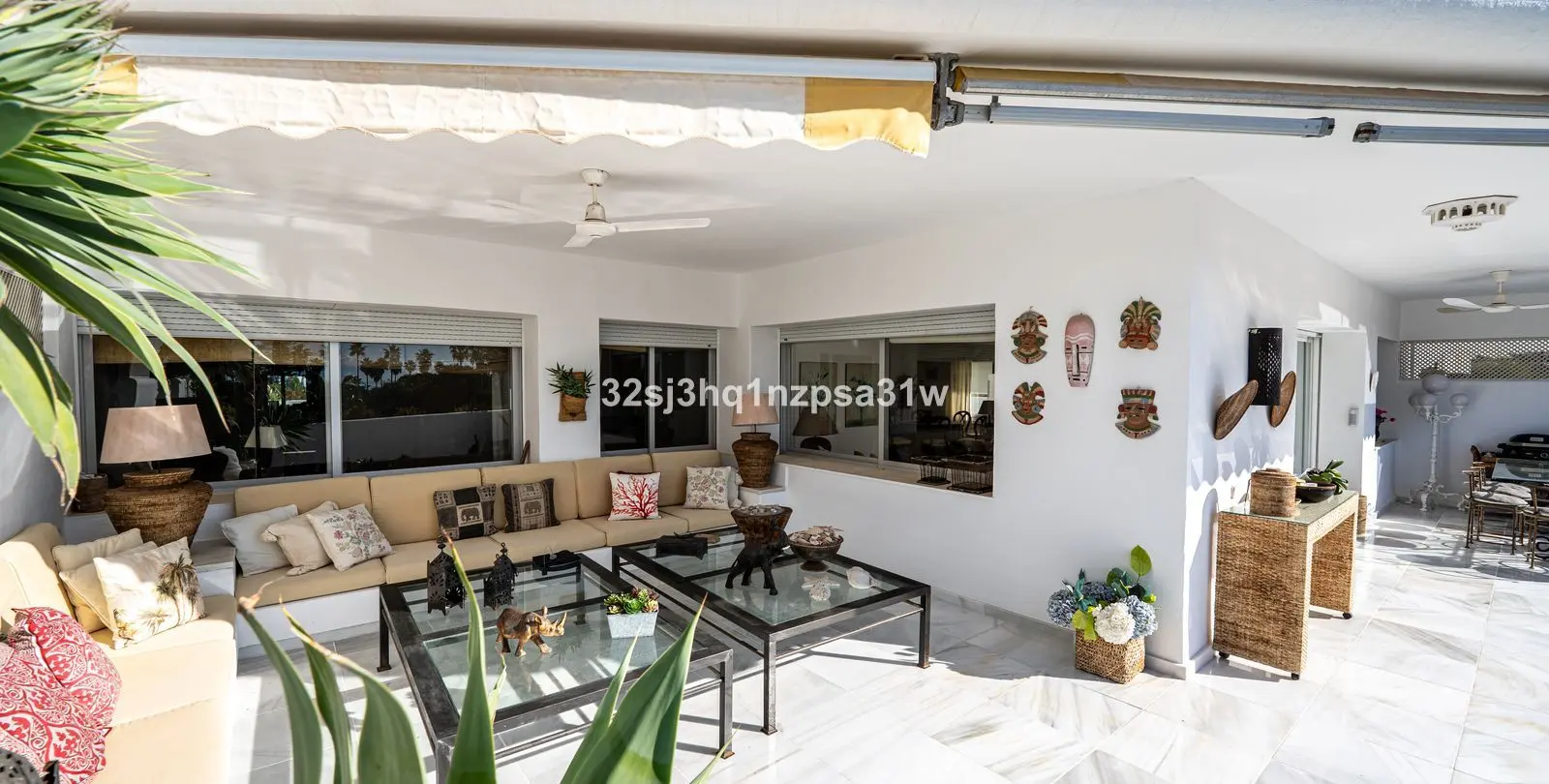 Sale of middle floor apartment in Guadalmina Baja 4