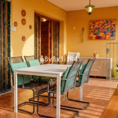 Продажа  отдельно стоящей виллы в Cotomar