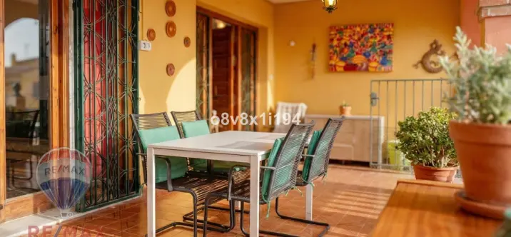 Продажа  отдельно стоящей виллы в Cotomar 2