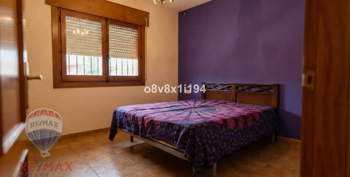 Продажа  отдельно стоящей виллы в Cotomar 14