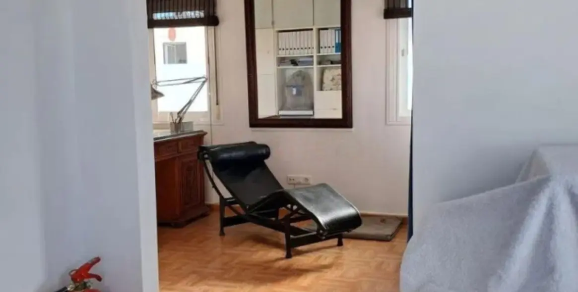 Продажа дома на две семьи в Estepona 22