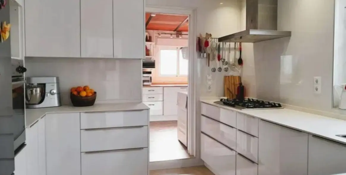 Продажа дома на две семьи в Estepona 27