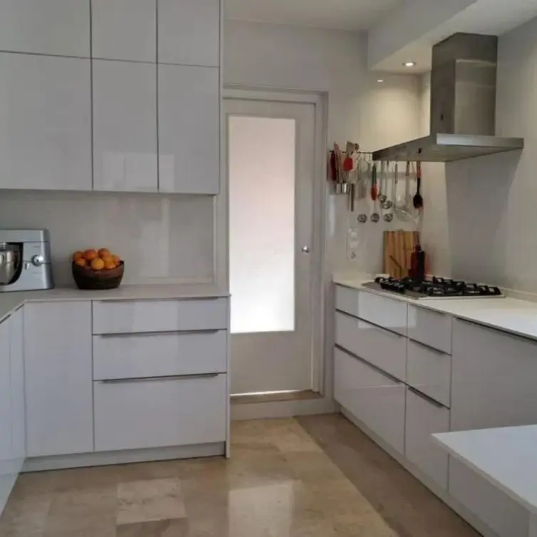 Продажа дома на две семьи в Estepona