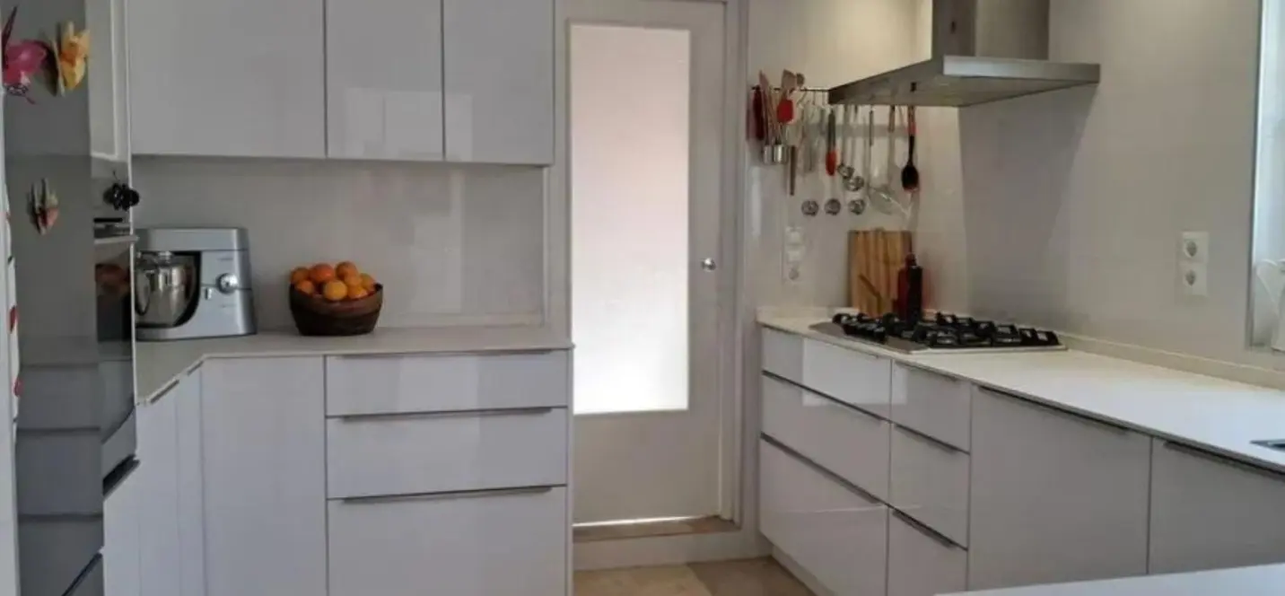Продажа дома на две семьи в Estepona 2