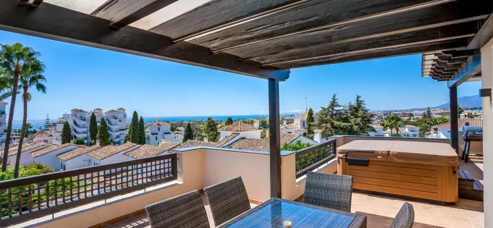 Продажа пентхауса в Nueva Andalucía 4