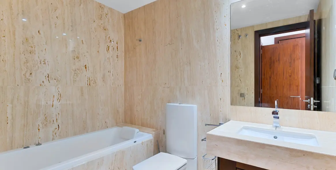 Продажа пентхауса в Nueva Andalucía 10