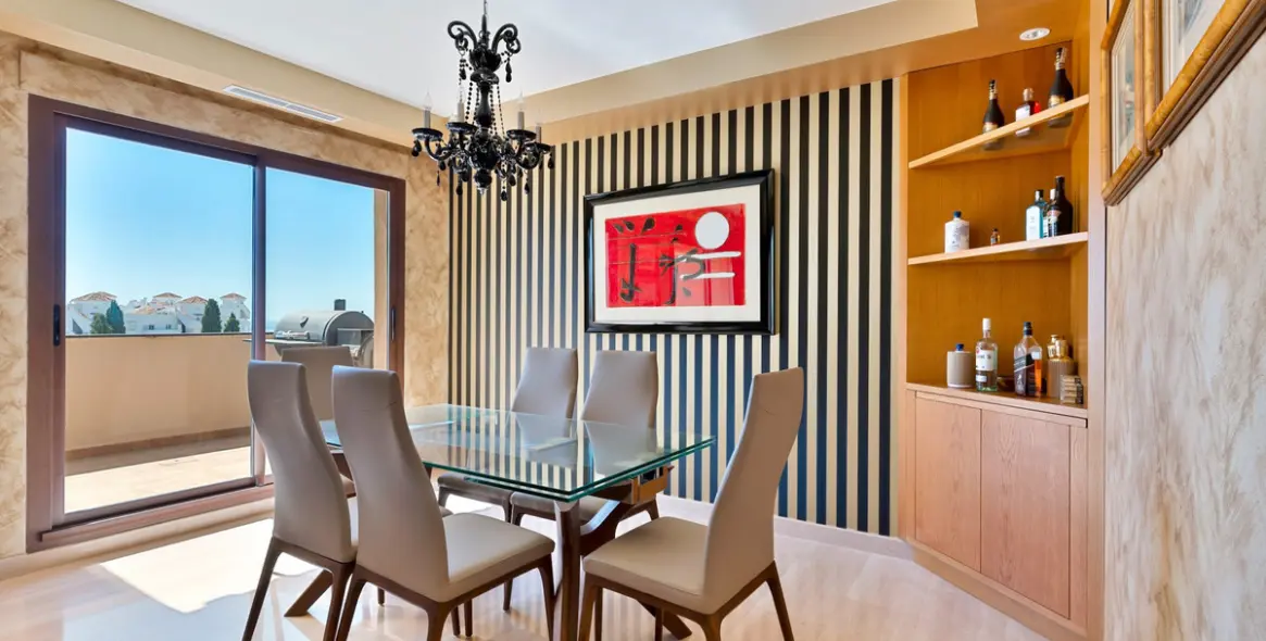 Продажа пентхауса в Nueva Andalucía 13