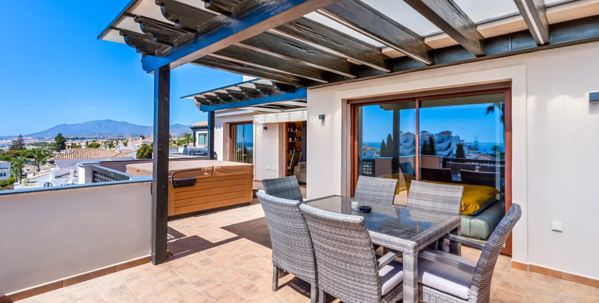 Продажа пентхауса в Nueva Andalucía 16