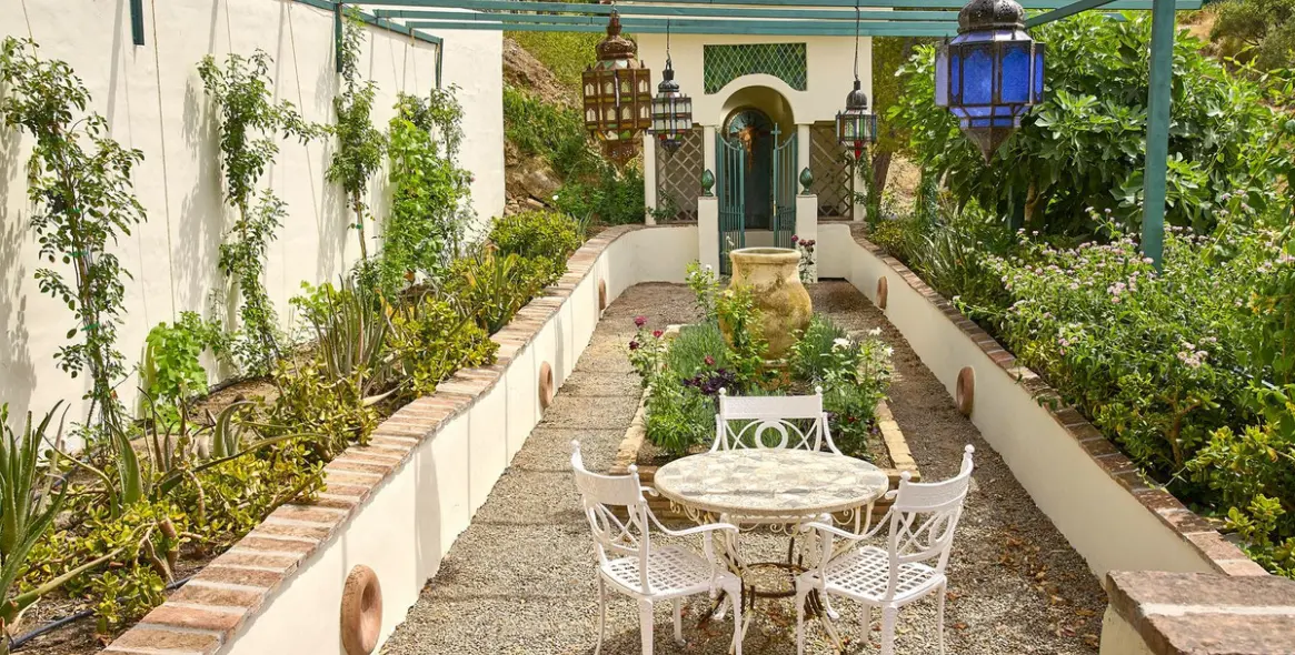 Продажа финки в Comares 4