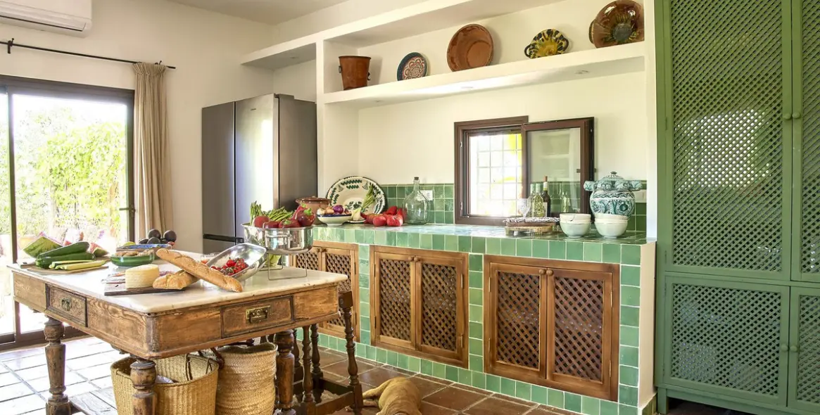 Продажа финки в Comares 25