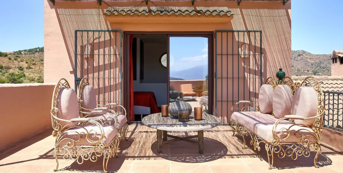 Продажа финки в Comares 43