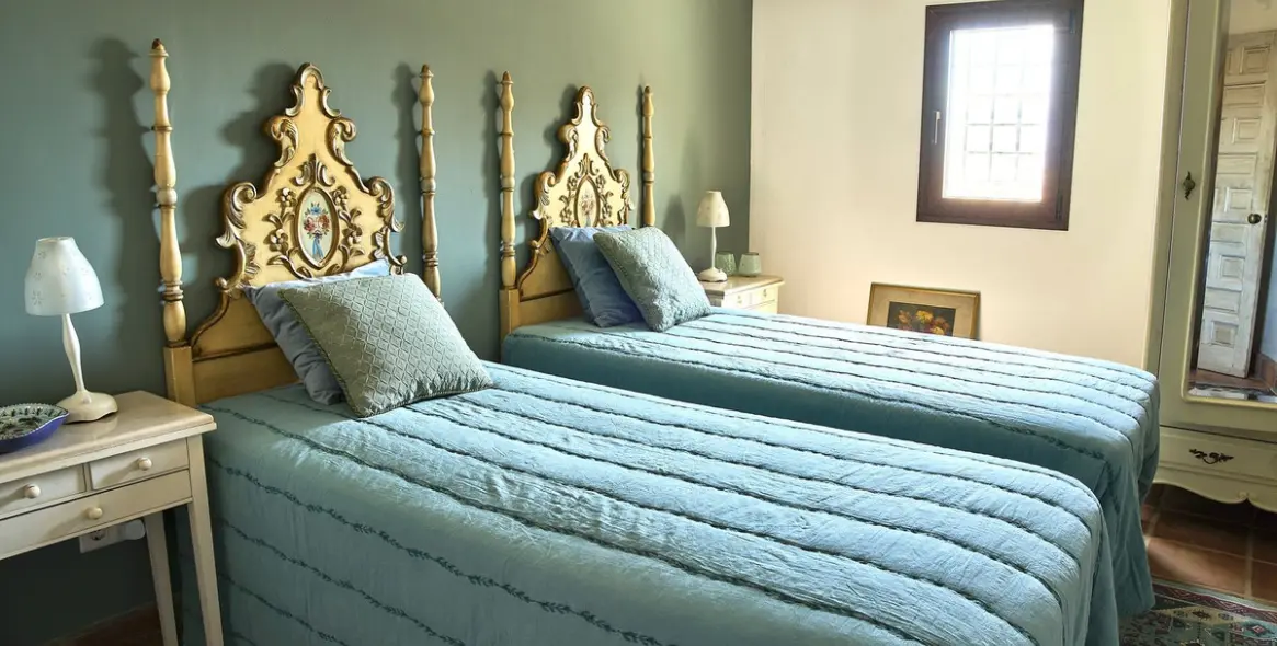 Продажа финки в Comares 55