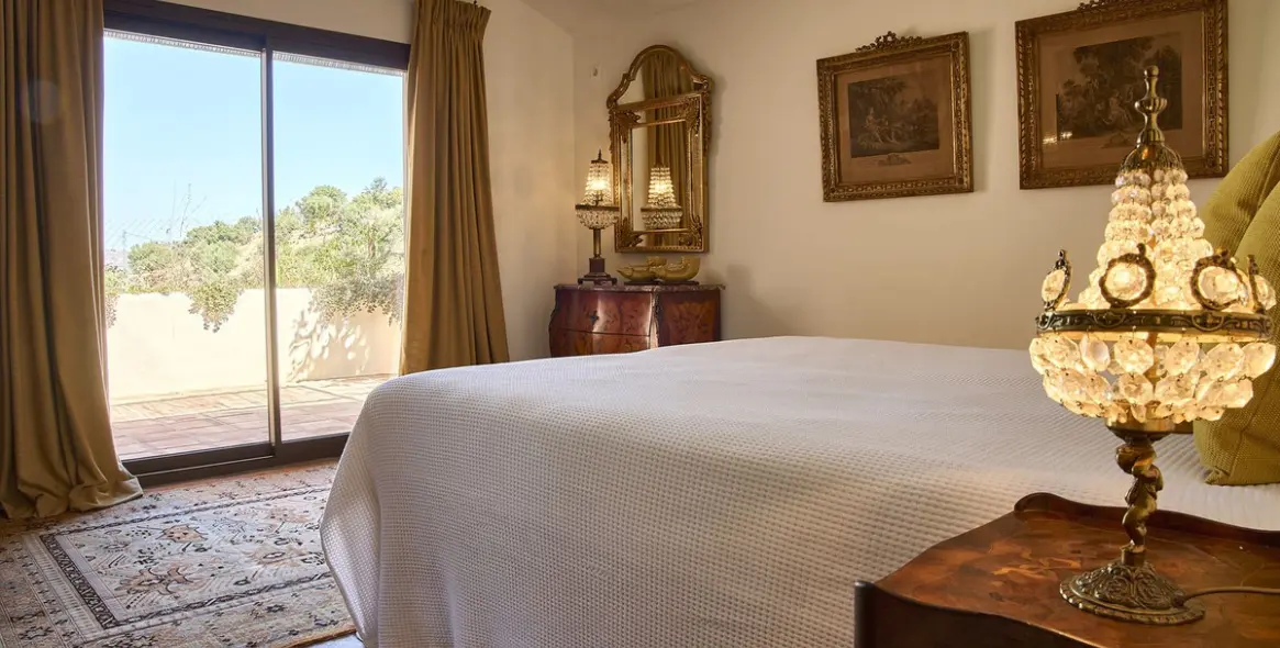 Продажа финки в Comares 57