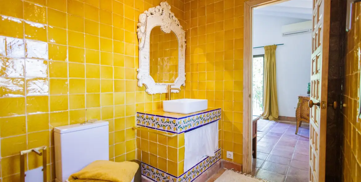 Продажа финки в Comares 68