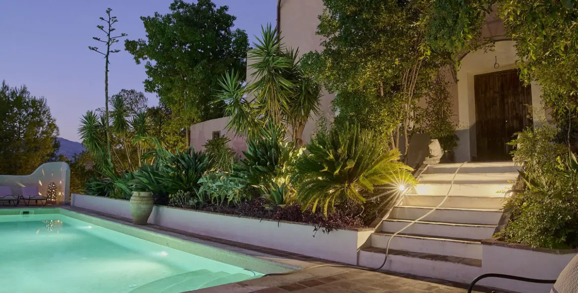 Продажа финки в Comares 74