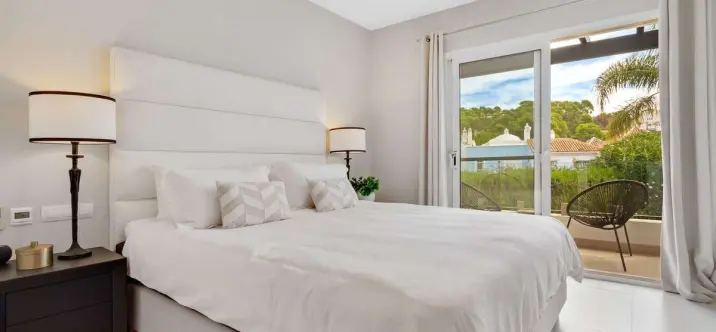 Продажа  отдельно стоящей виллы в Nueva Andalucía 3