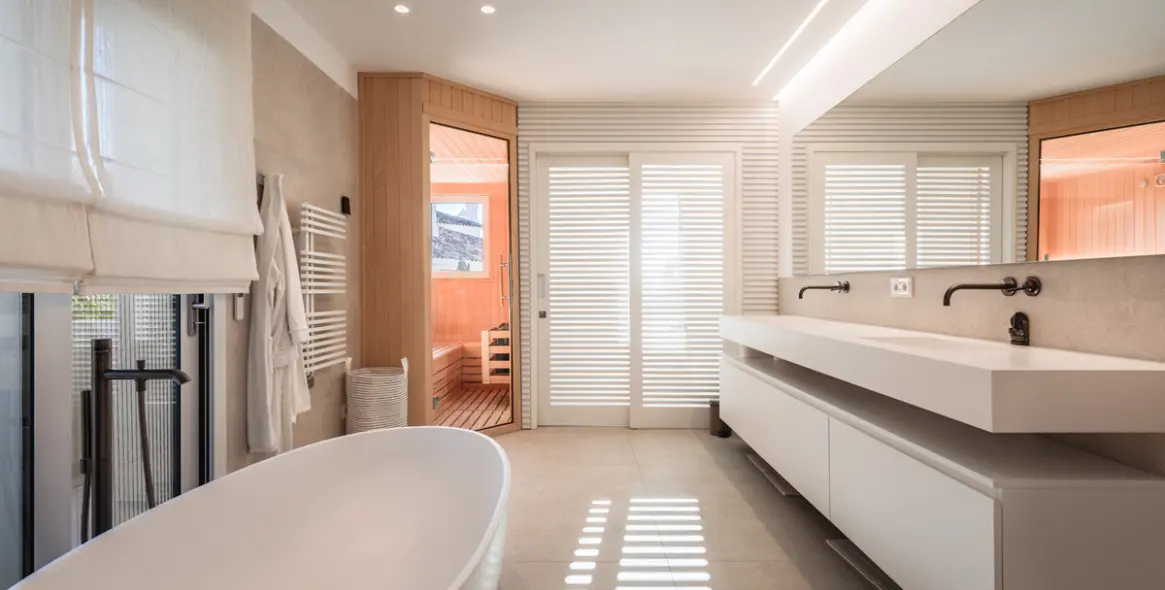 Продажа двухуровневого пентхауса в Nueva Andalucía 15