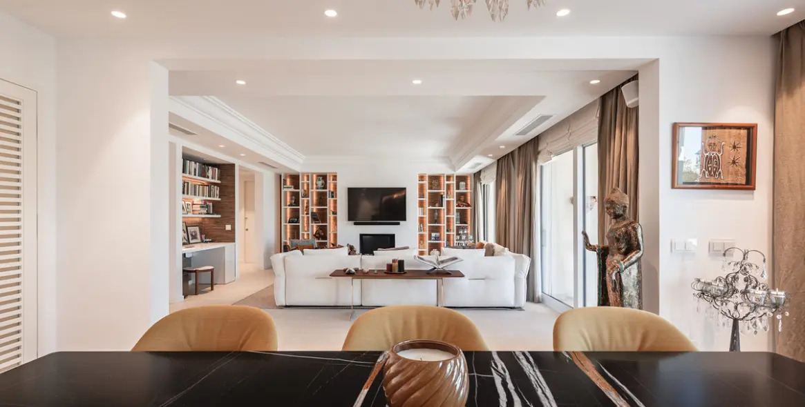 Sale of penthouse duplex in Nueva Andalucía 26