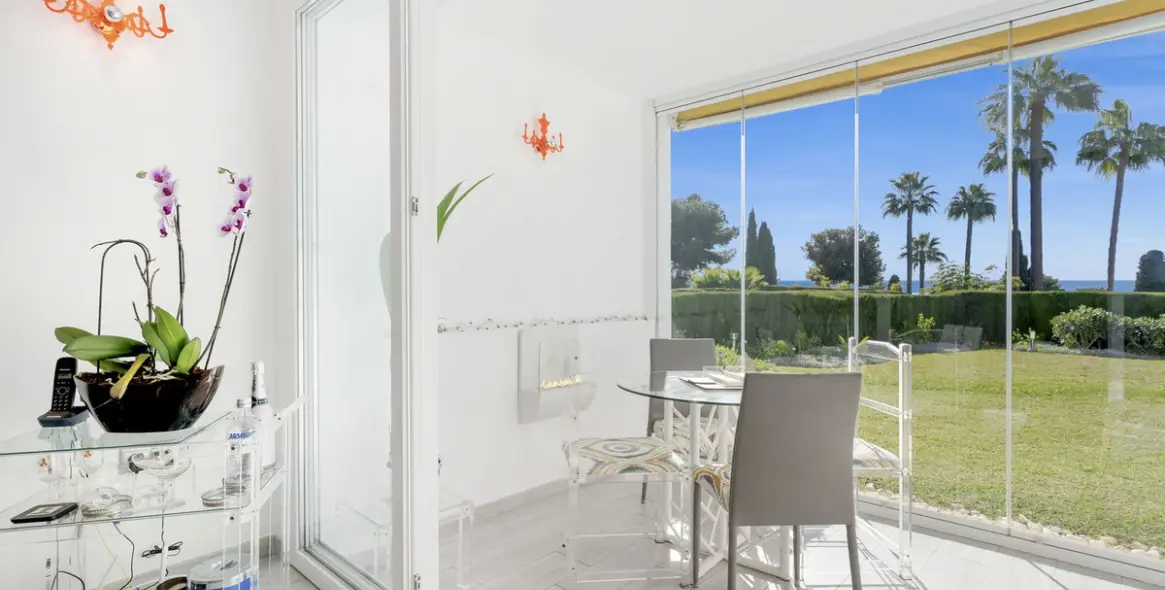 Sale of ground floor apartment in Miraflores 17