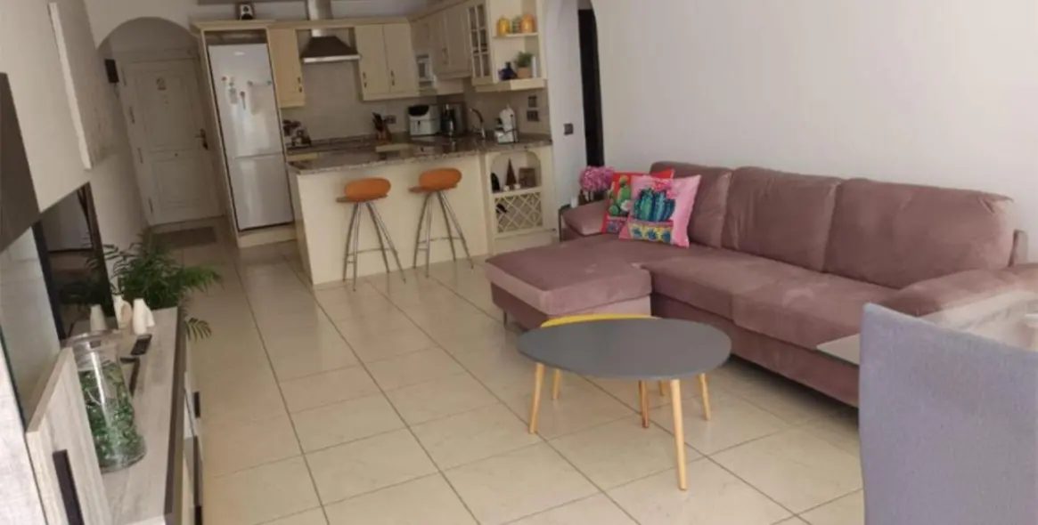 Sale of ground floor apartment in La Quinta 2