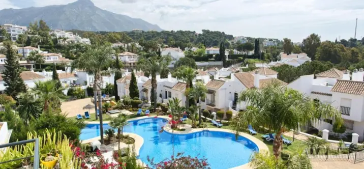 Продажа пентхауса в Nueva Andalucía 0