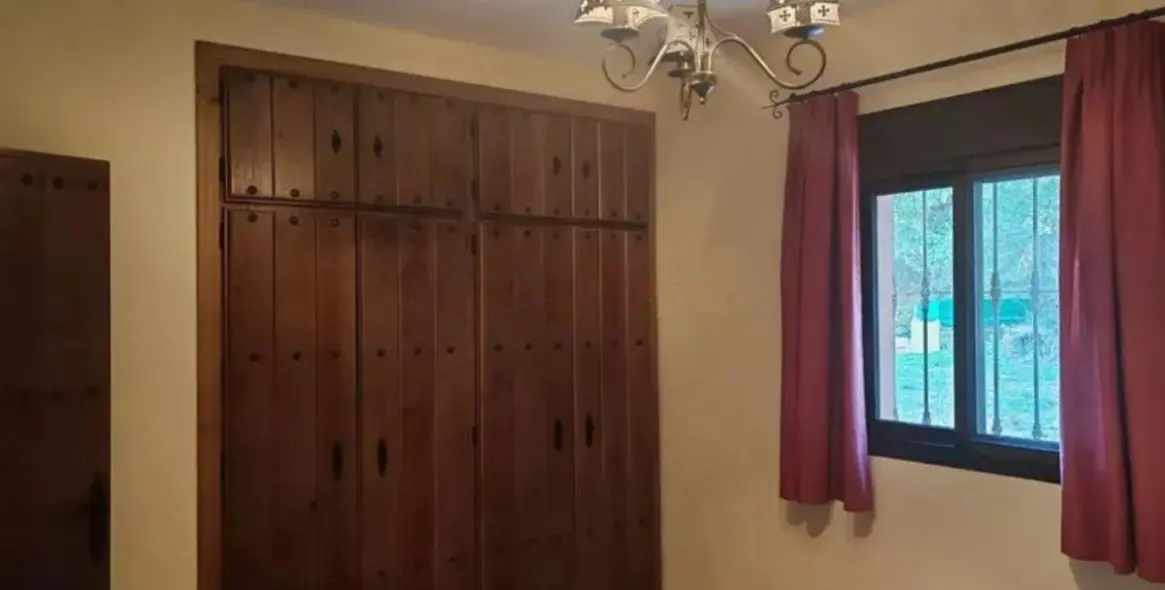 Sale of finca - cortijo in Monda 17