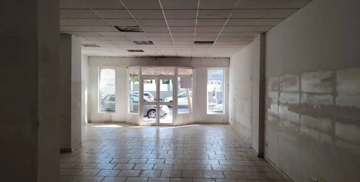 Sale of commercial premises in Fuengirola 3