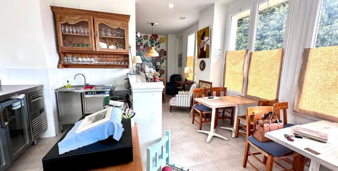 Sale of restaurant in Nueva Andalucía 2