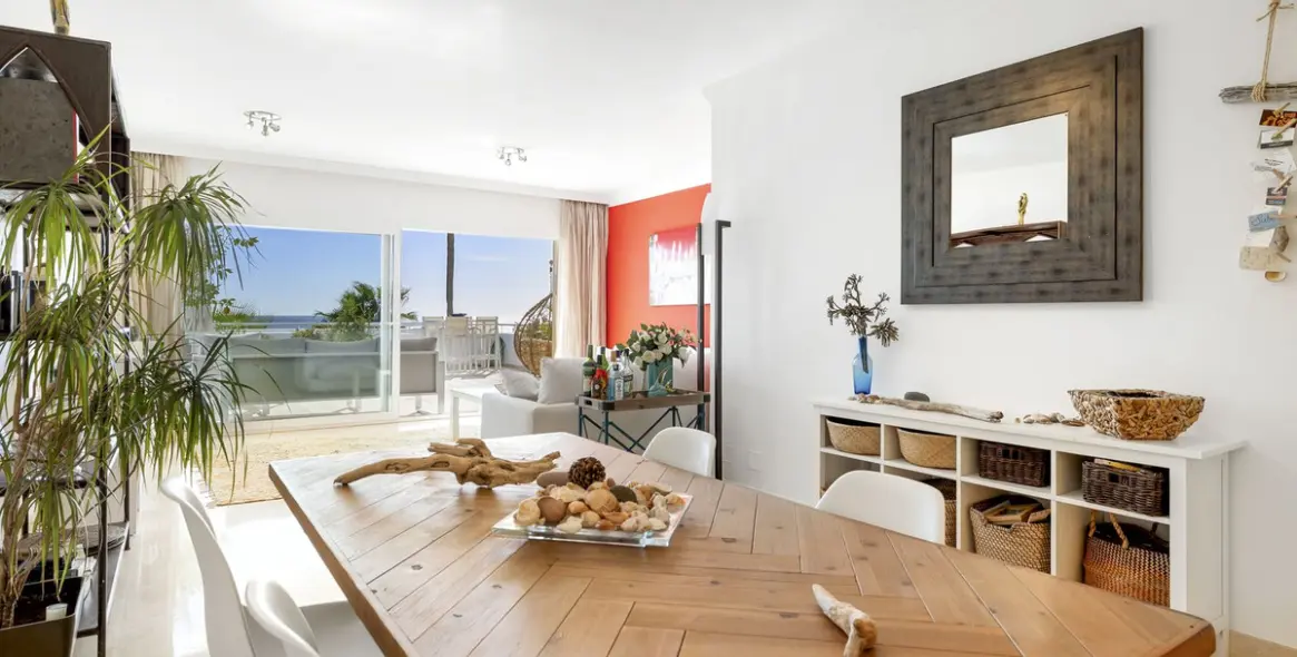 Sale of ground floor apartment in Estepona 6