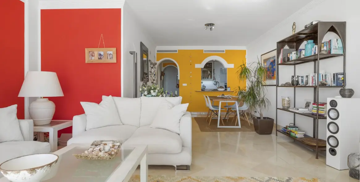 Sale of ground floor apartment in Estepona 8