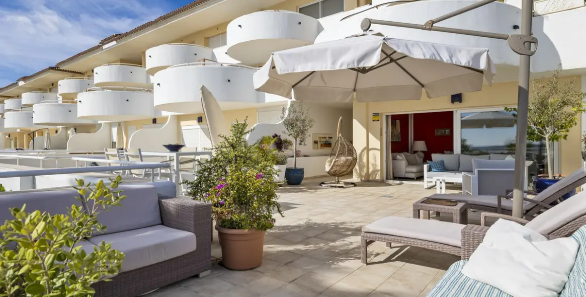 Продажа апартаментов на первом этаже в Estepona 26