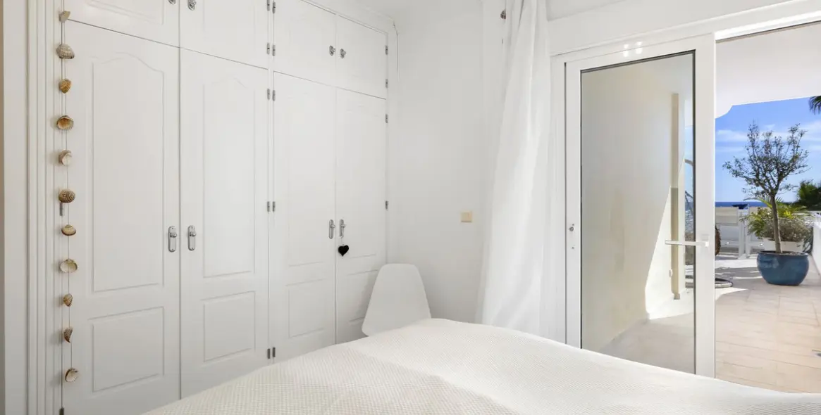 Продажа апартаментов на первом этаже в Estepona 29