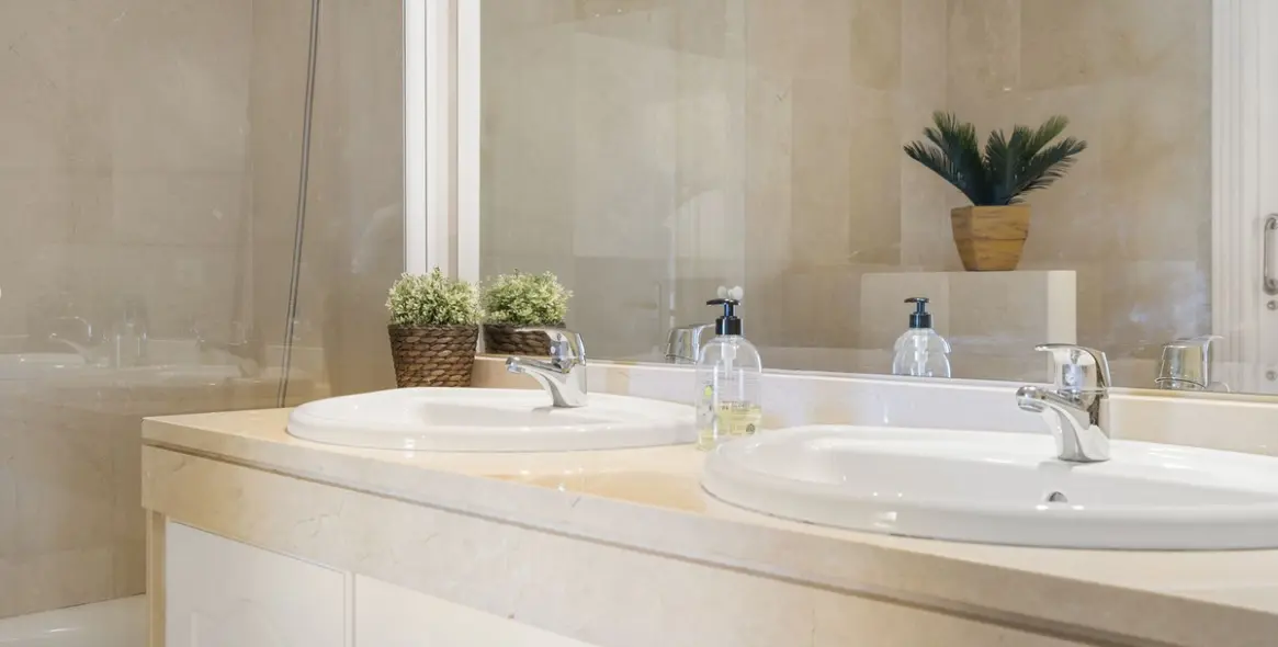 Продажа апартаментов на первом этаже в Estepona 32