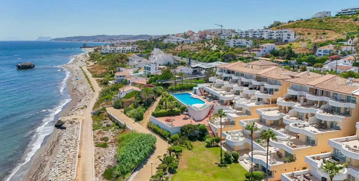 Продажа апартаментов на первом этаже в Estepona 57