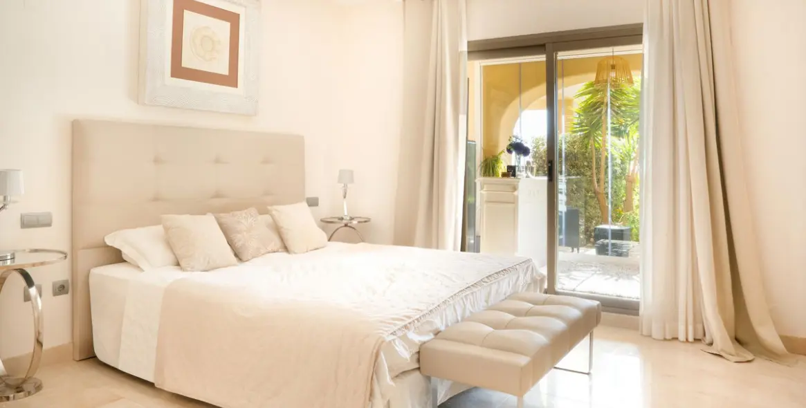 Продажа апартаментов на первом этаже в Benahavís 7