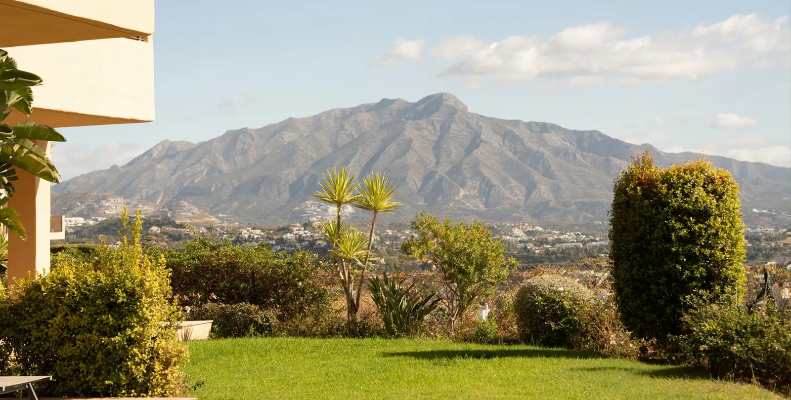 Venta de apartamento en planta baja en Benahavís 5
