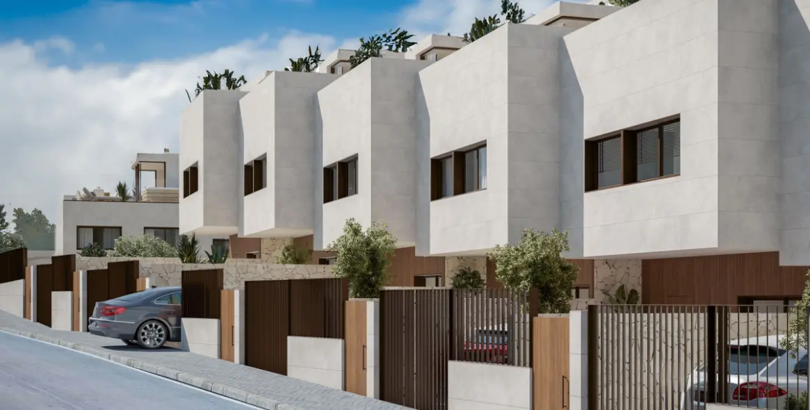 Sale of semi-detached house in Fuengirola 13