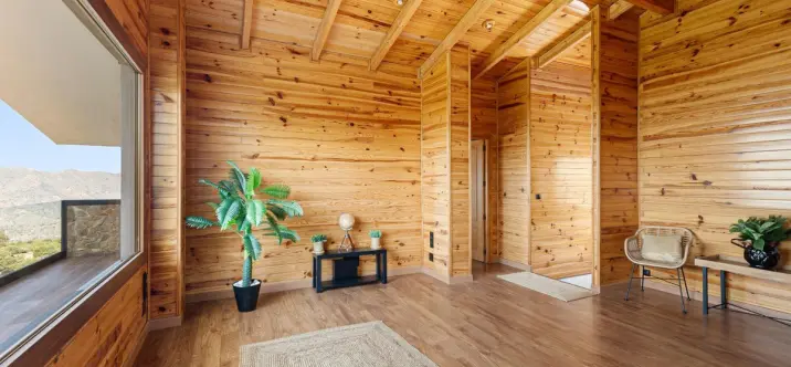 Sale of detached villa in Limonar 4