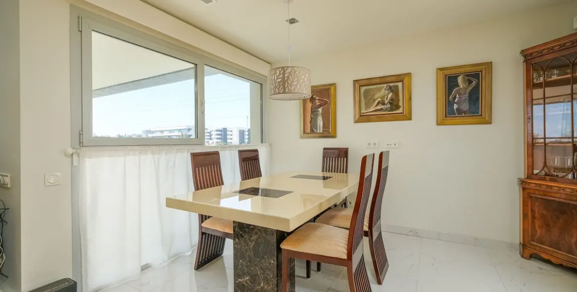 Sale of penthouse in Fuengirola 5