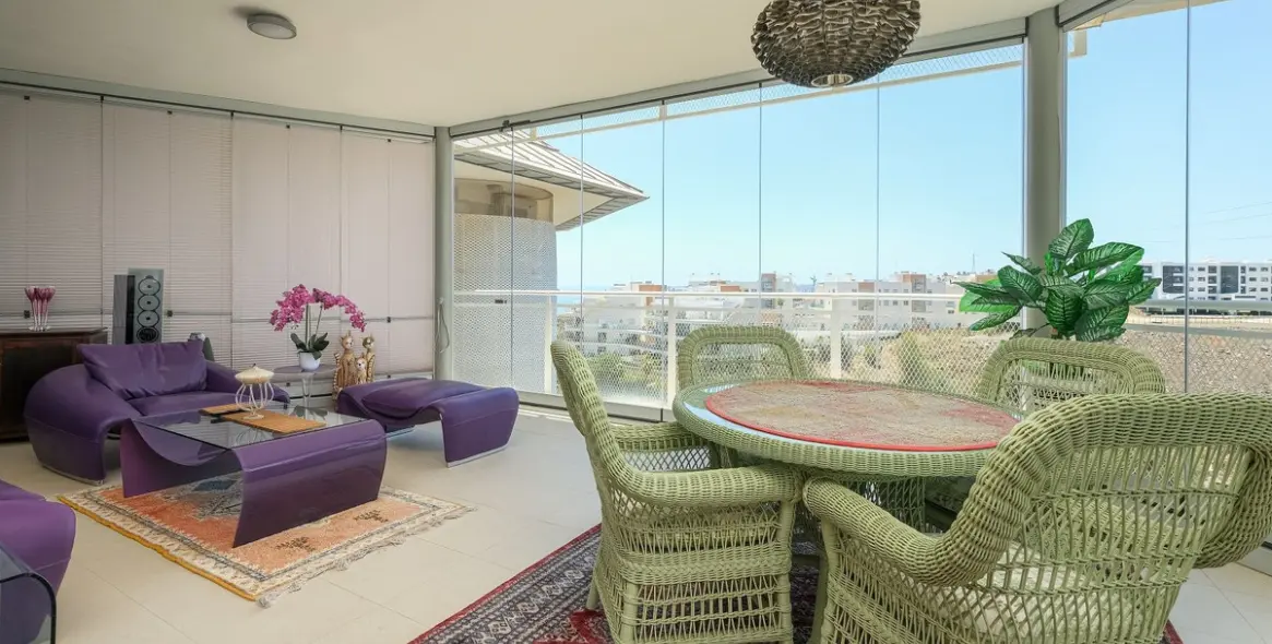 Sale of penthouse in Fuengirola 12