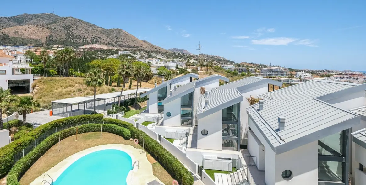 Sale of penthouse in Fuengirola 16