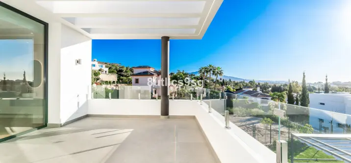 Venta de villa independiente en Benahavís 2