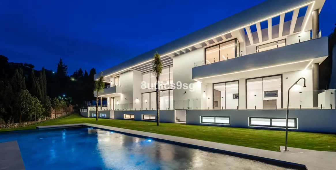 Sale of detached villa in Benahavís 25