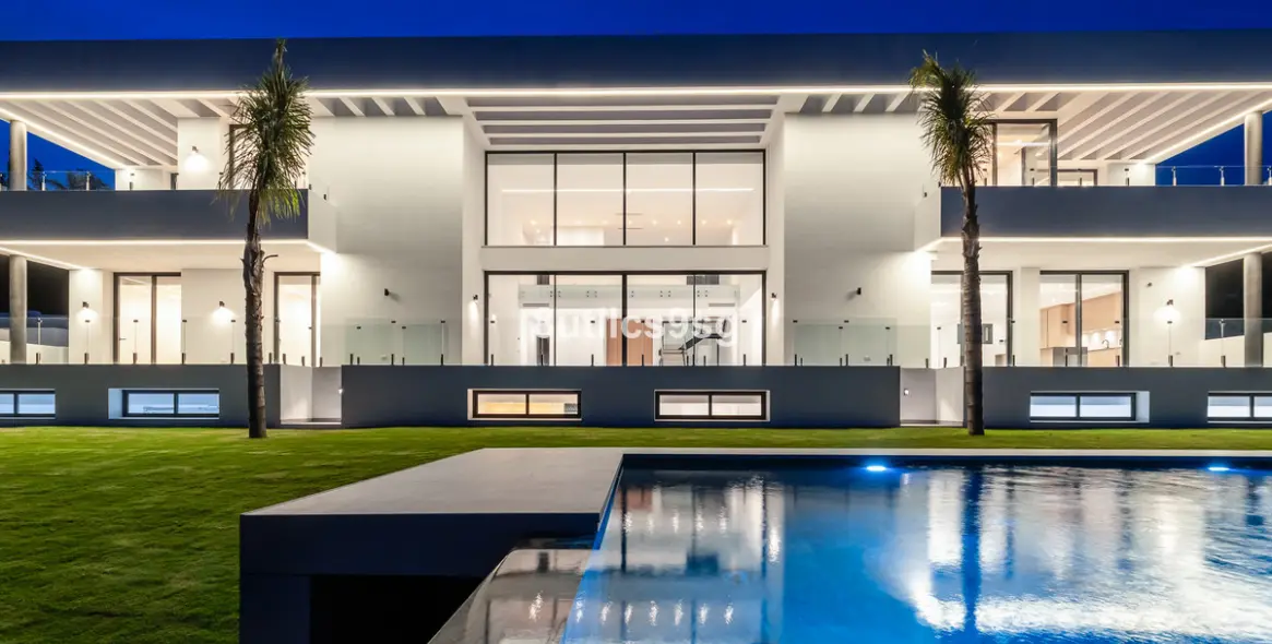 Sale of detached villa in Benahavís 26